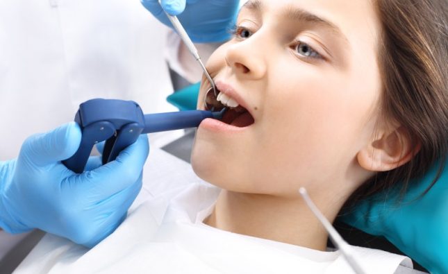 The Benefits of Using a Pediatric Dentist for Children