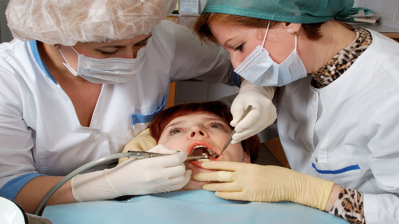 Important Tips to Consider When Choosing a Dentist Near Mesa, AZ